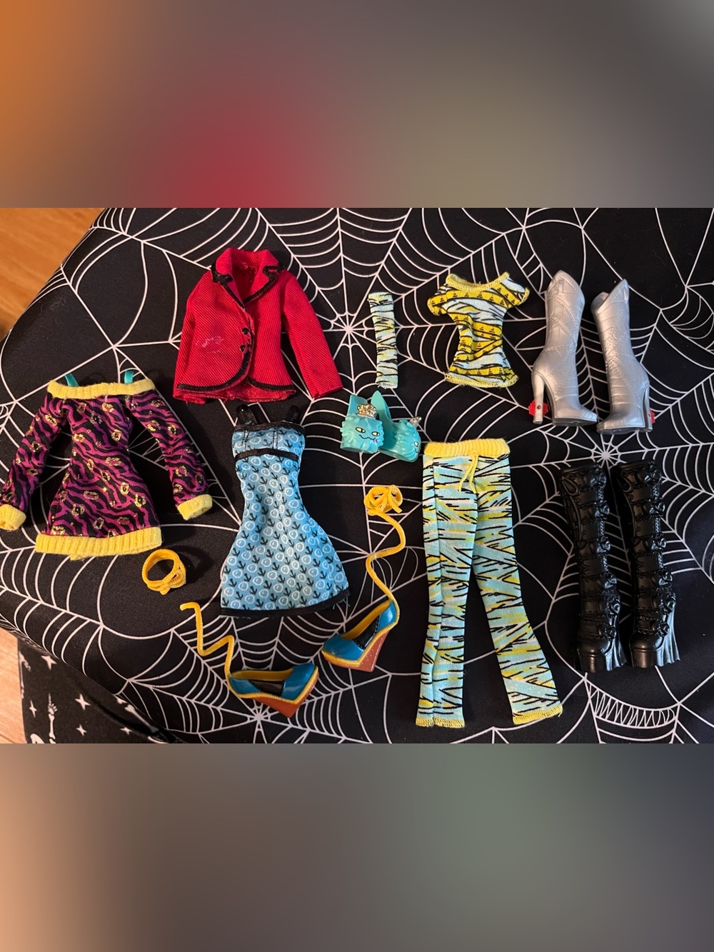 Monster high accessories bundle